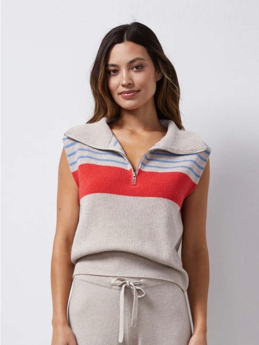 Monrow Stripe Half Zip Sweater Vest Cashmere/Wool Blend Size Medium Oatmeal/Blue